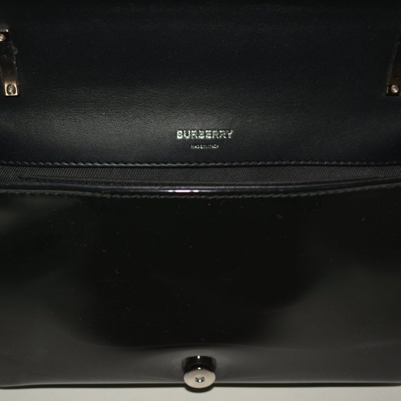 NWT BURBERRY LOLA PATENT LEATHER SHOULDER BAG - Picture 9 of 11